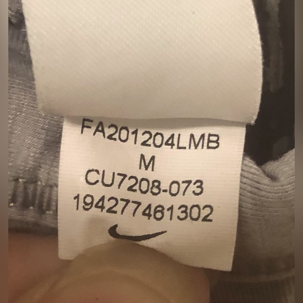 Nike Swoosh Dri-Fit Women's Medium Support Unpadded Sports Bra EC Size M - Picture 5 of 5